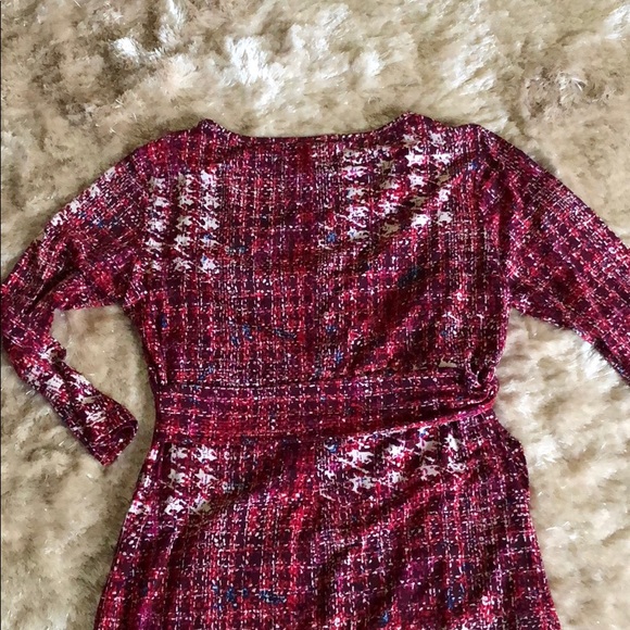 Flattering Donna Morgan dress - Picture 4 of 6